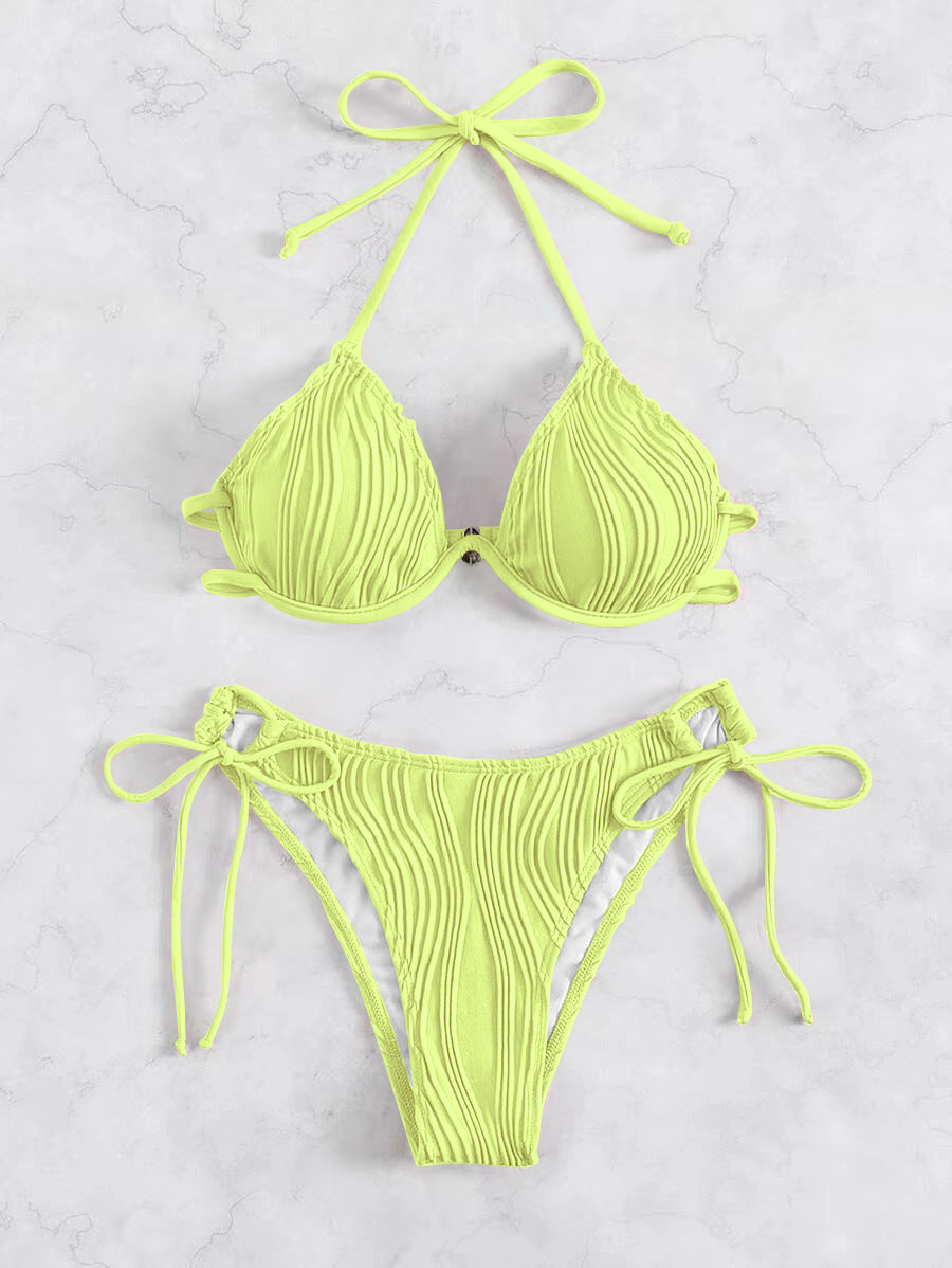 Wholesale Three-point swimsuit women's sexy beautiful back split bikini